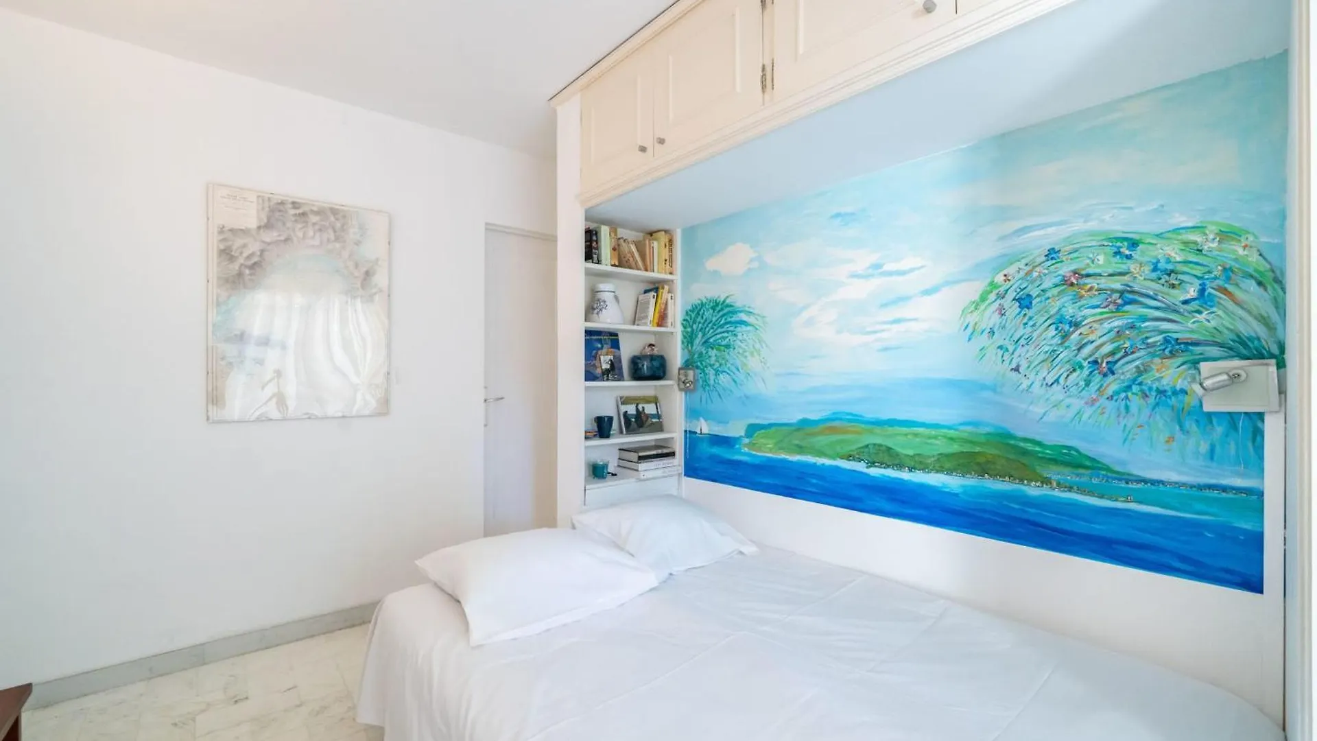 Apartment Nice One Bedroom Close To The Center Of Cannes France